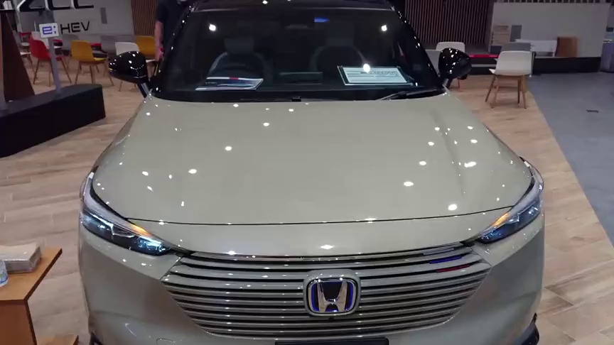 新车到店实拍2021款本田缤智近距离感受一下啥叫改变